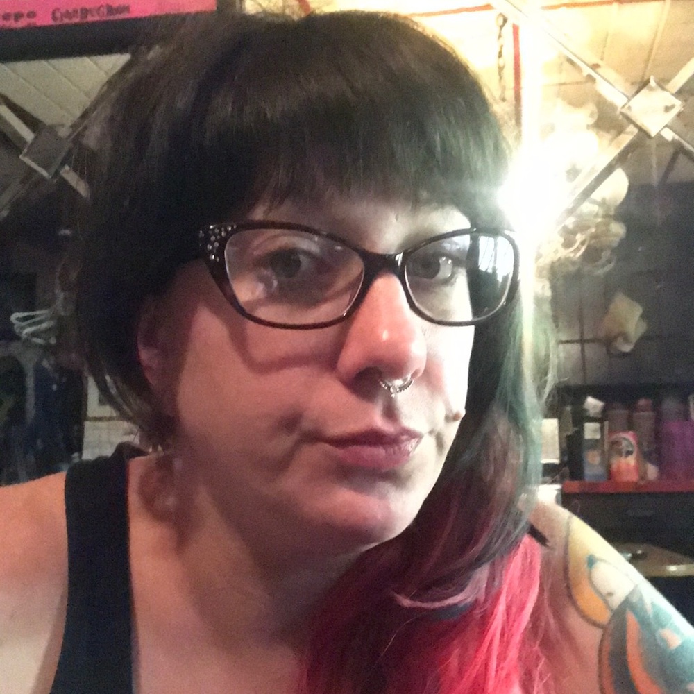 Meet your Posher, Amy